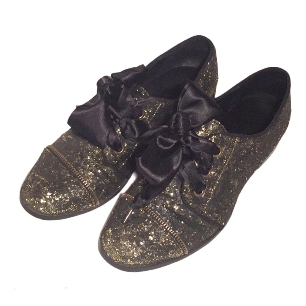 Almost New Chinese Laundry Glitter Gold Lace Up
